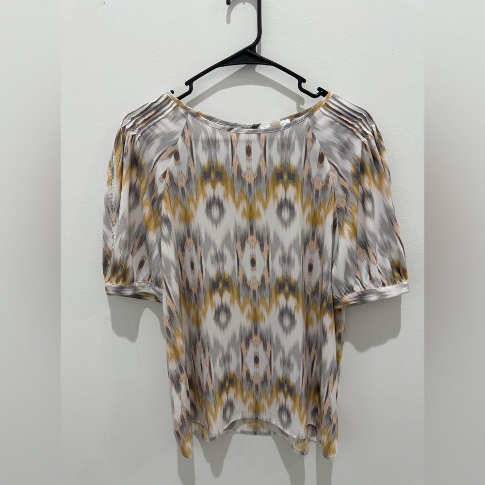 Calvin Klein Gray and Yellow Patterned Blouse